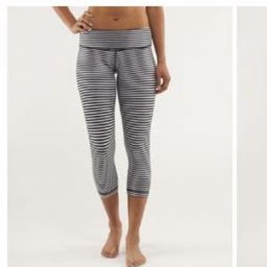 Lululemon Wunder Under Crop Black & White Stripes